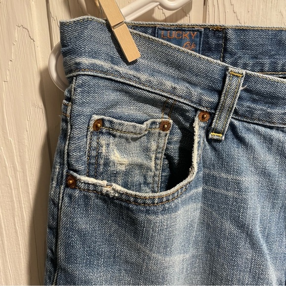 Lucky Brand Made in USA Distressed Jeans - Picture 6 of 12